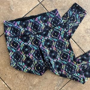 Victoria’s Secret Sport VSX Printed Leggings Size M